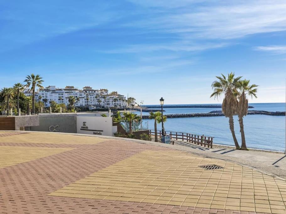 2 Bdr Next To The In Puerto Banus Apartment