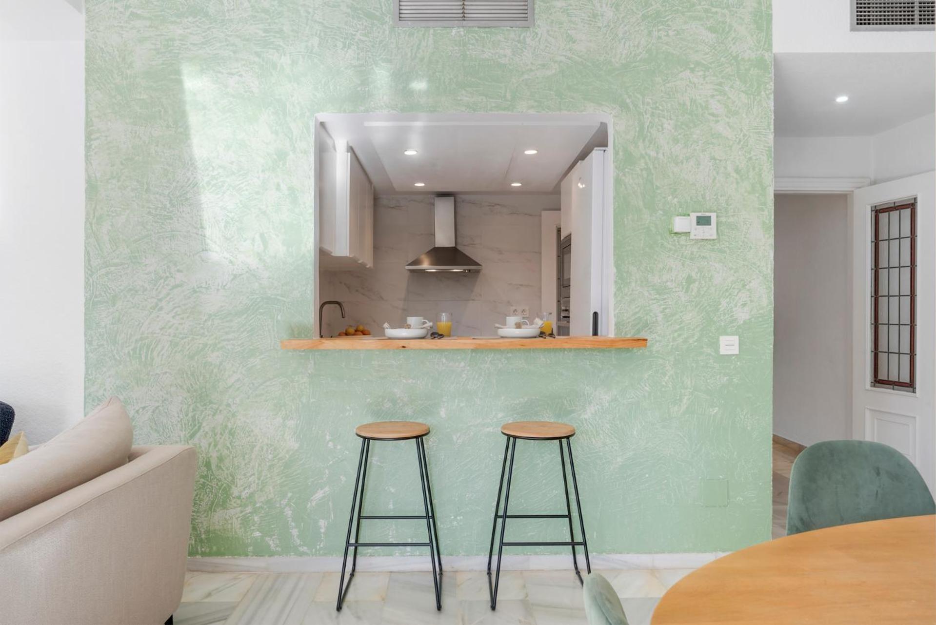 2 Bdr Next To The In Puerto Banus Apartment *