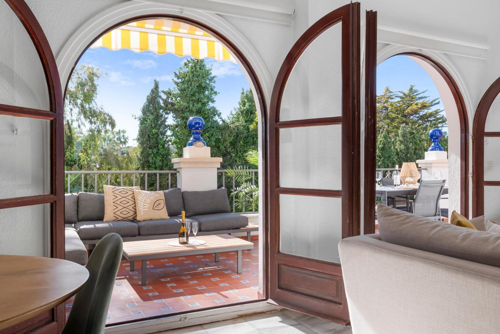 2 Bdr Next To The In Puerto Banus Apartment Marbella